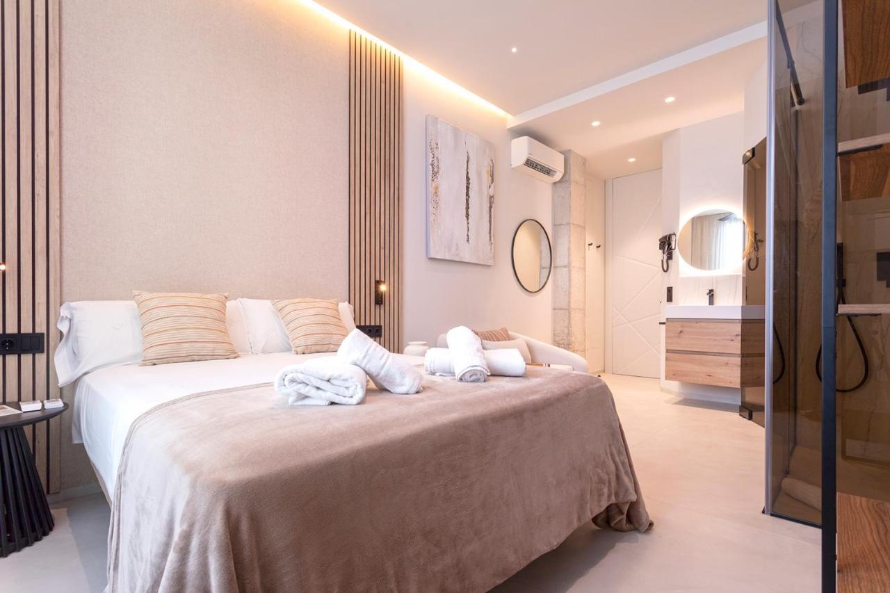 Apartment Magnificent Renovated 2bd 2bth Duplex With Terrace - Centre *