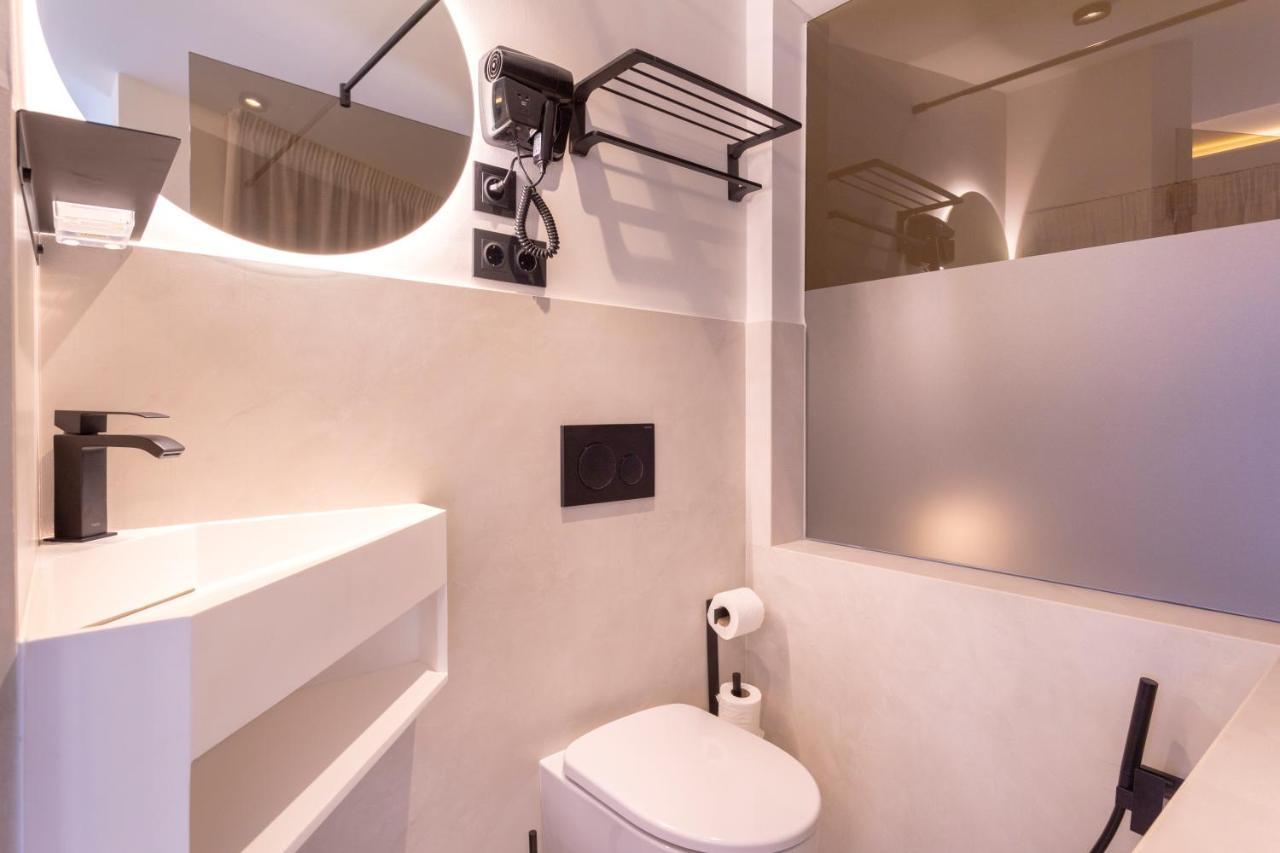 Apartment Magnificent Renovated 2bd 2bth Duplex With Terrace - Centre *