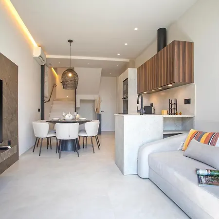 Magnificent Renovated 2Bd 2Bth Duplex With Terrace - City Centre Malaga Exterior photo