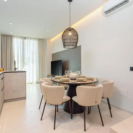 Magnificent Renovated 2Bd 2Bth Duplex With Terrace - City Centre Malaga Exterior photo